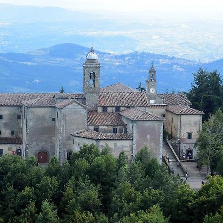 Casa Bartolacci Charme In Bivigliano Dış mekan fotoğraf