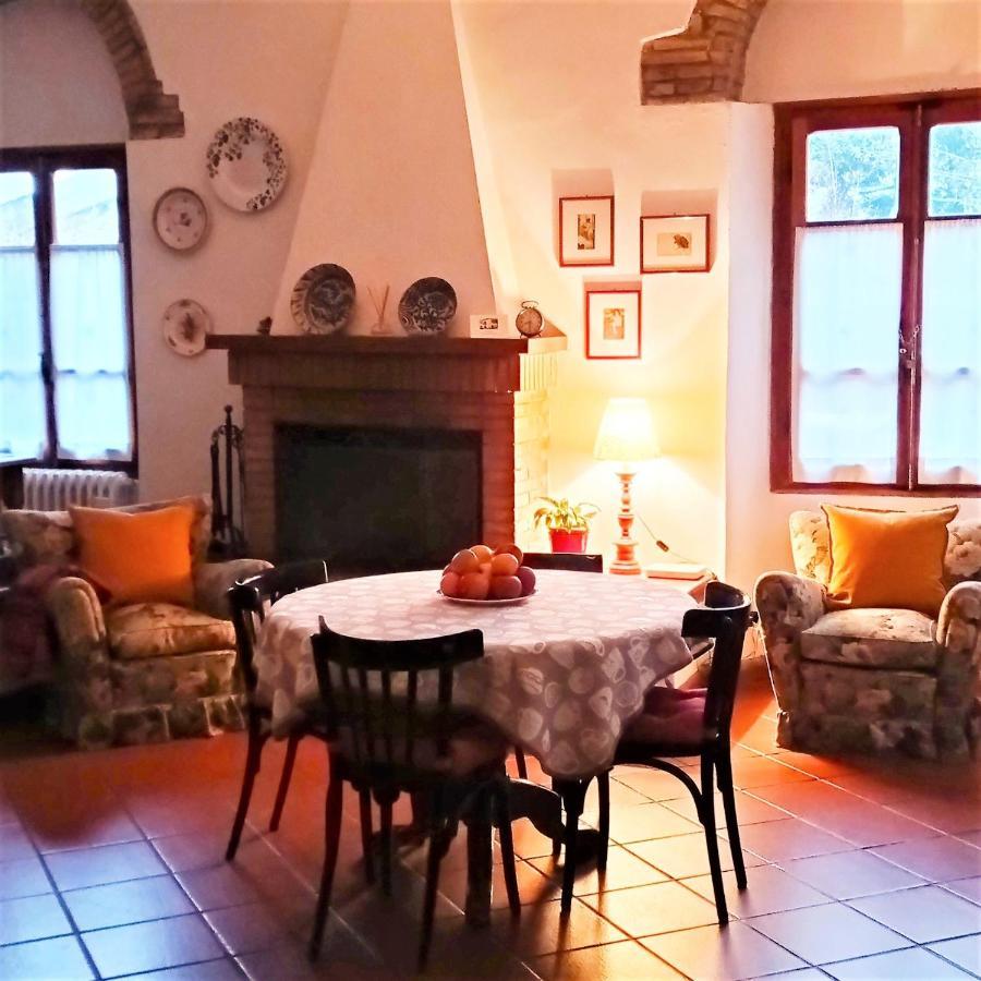 Casa Bartolacci Charme In Bivigliano Dış mekan fotoğraf